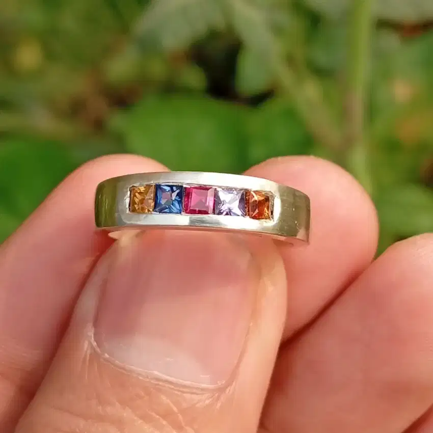 Ring Custom 5 pcs Batu Permata Ruby Dan Siapphire