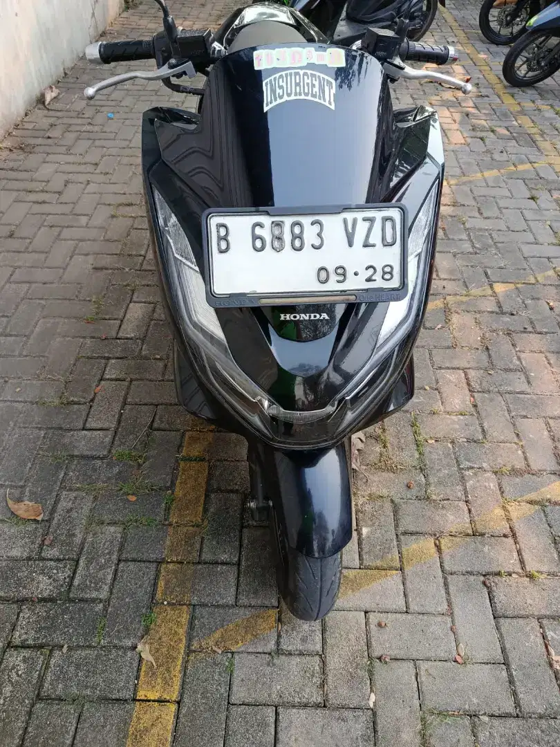 Dijual PCX type CBS tahun 2023 hitam glossy mulus