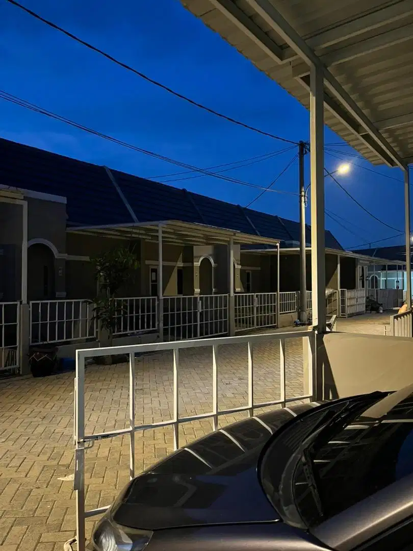 Rumah Strategis Barat Surabaya