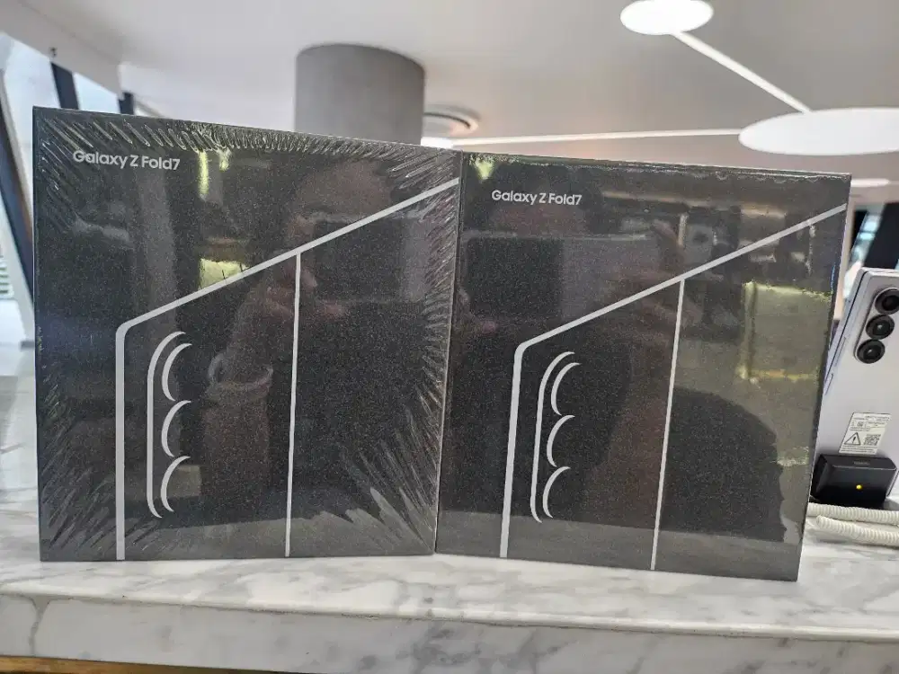 SAMSUNG GALAXY Z FOLD 7