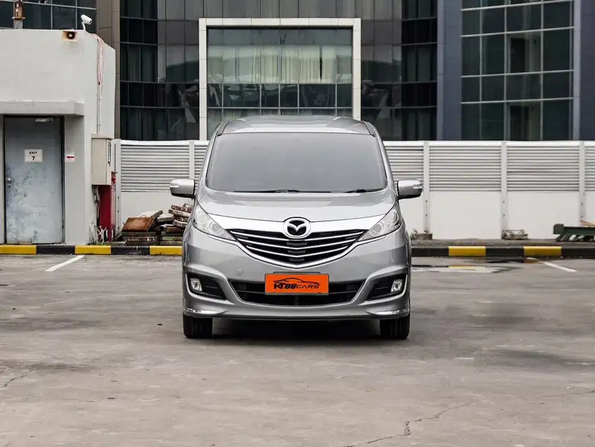 MAZDA BIANTE SKYACTIVE 2.0 AT 2015 SILVER