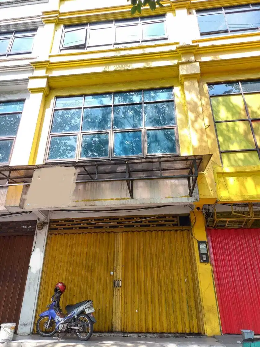 Dijual ruko 3 1/2 lt Hadap jalan raya baruk SURABAYA