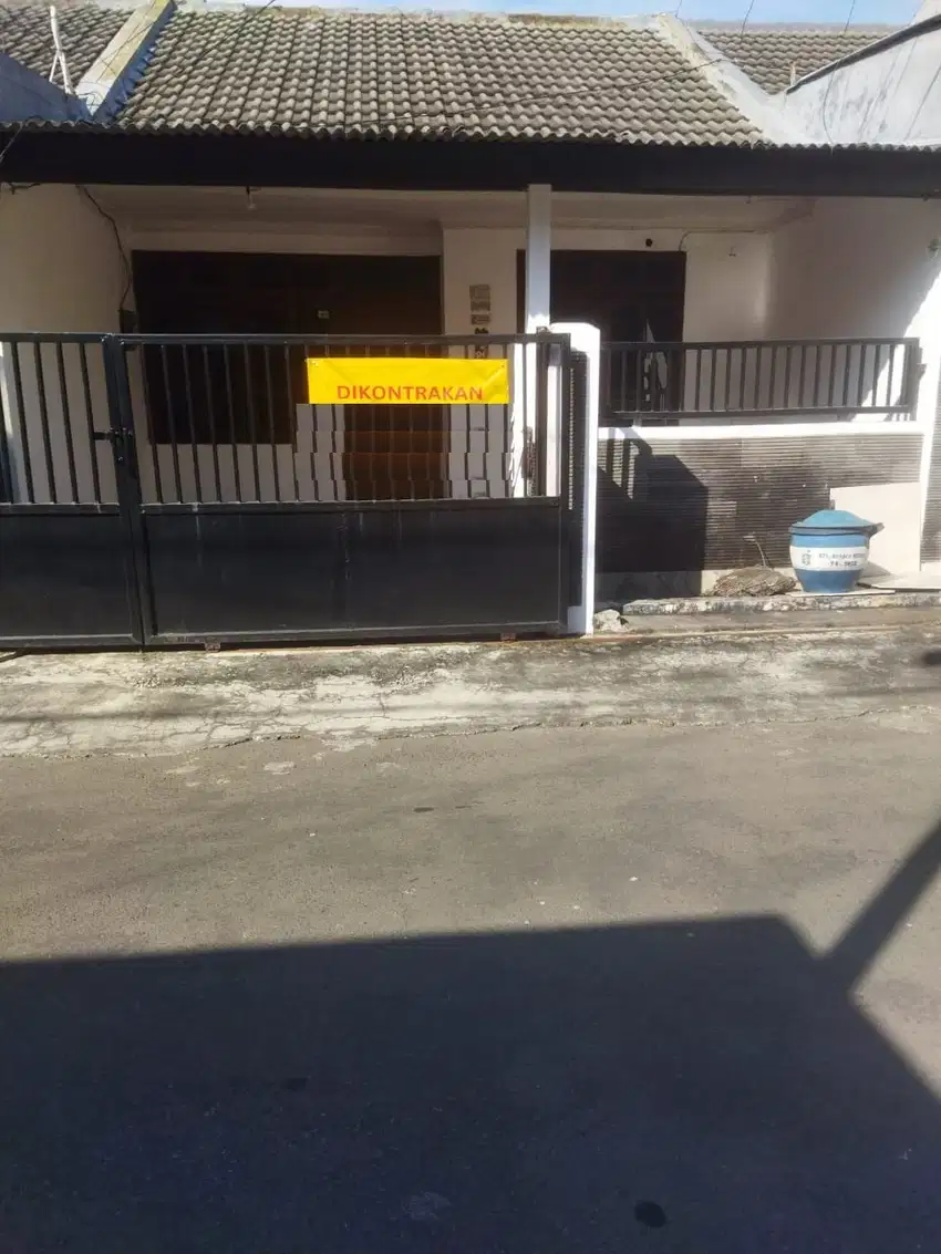 rumah disewakan bendul merisi selatan surabaya
