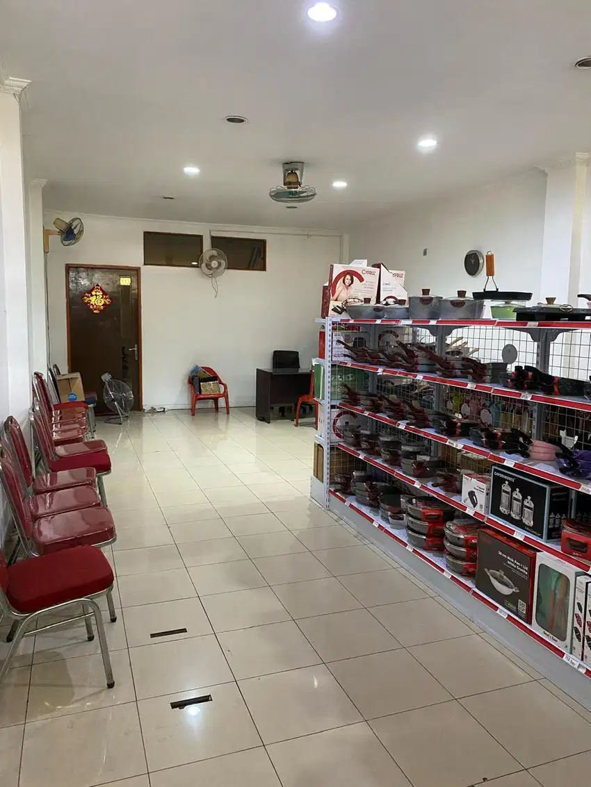 dijual ruko 4 lantai taman palem lestari