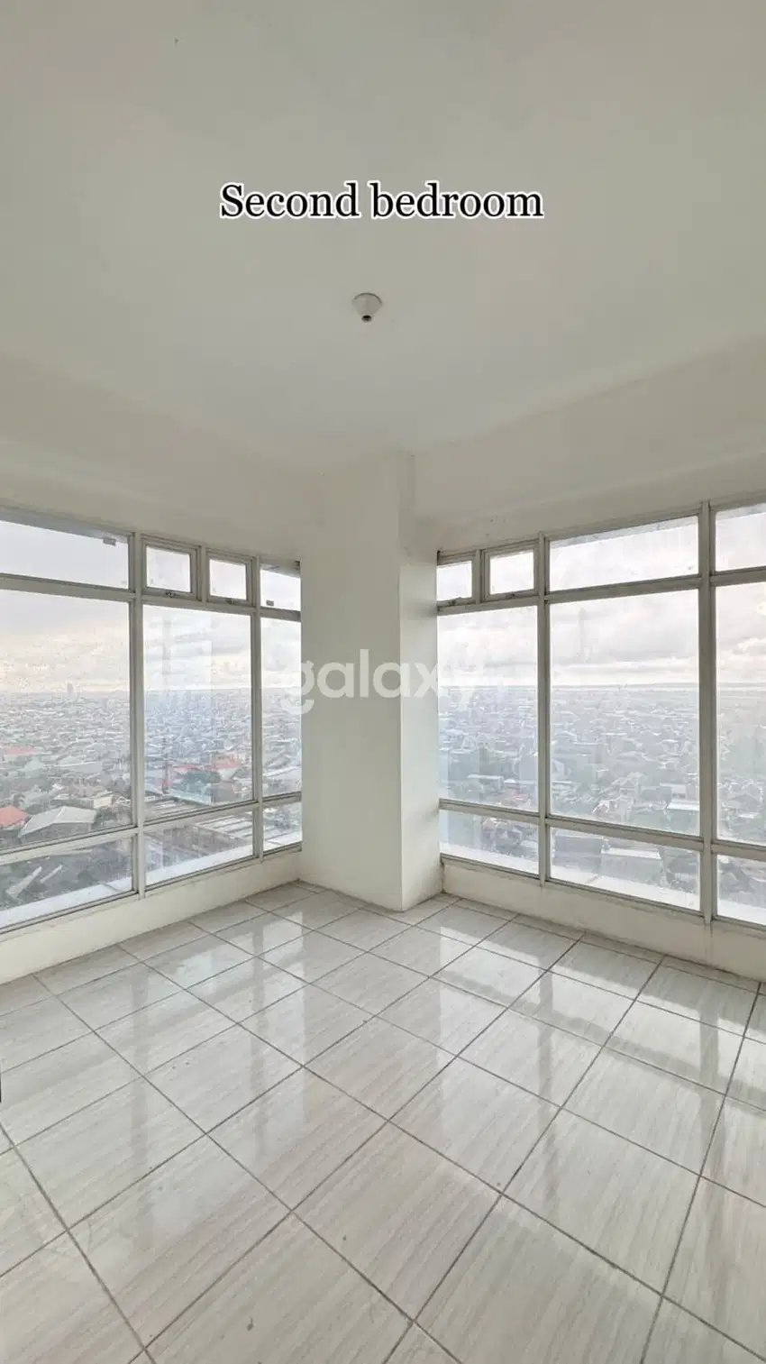 Disewakan Apartemen Puncak Dharmahusada (PDH). Unit Langka 3 BR.