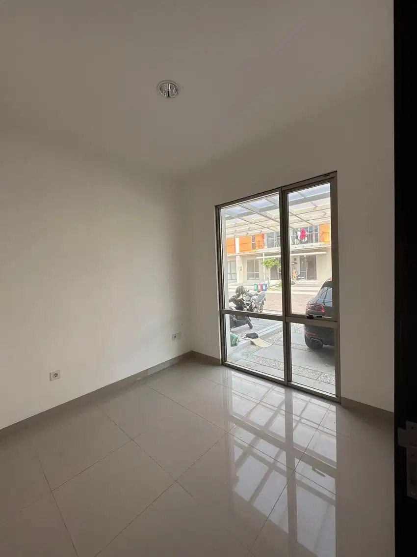 Disewakan rumah PIK2