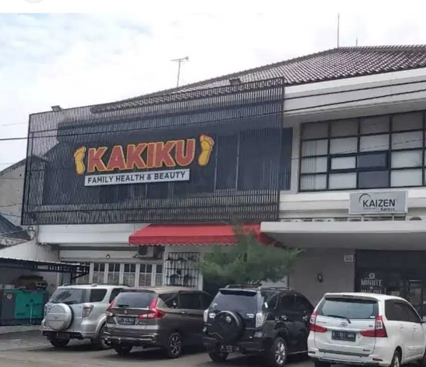 Dijual/Disewa Ruang Usaha Lokasi Strategis Siap Pakai