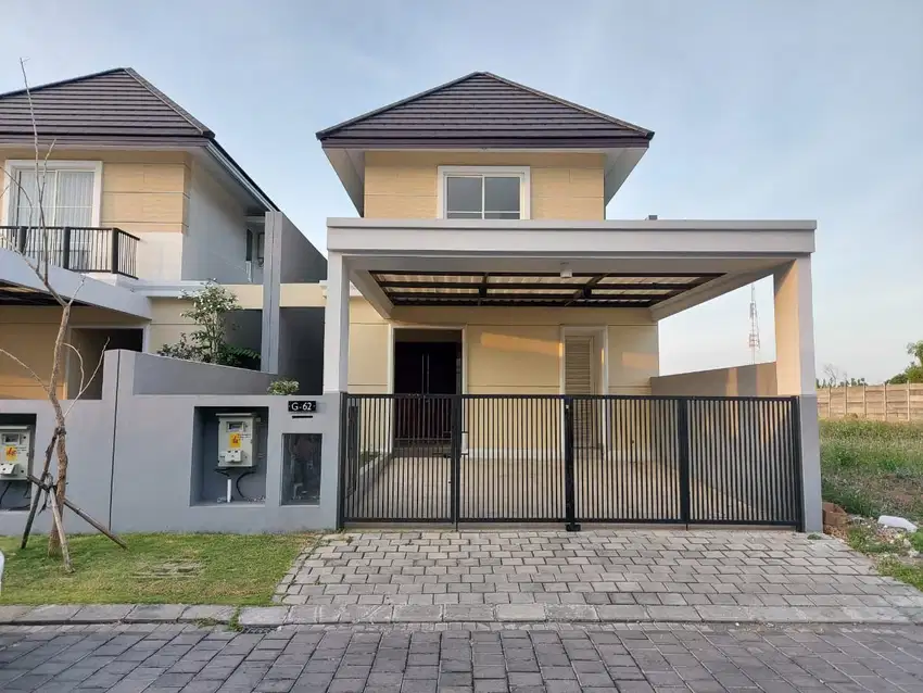Disewakan Rumah 2 Lantai di Cluster Gravillea Graha Natura, Surabaya