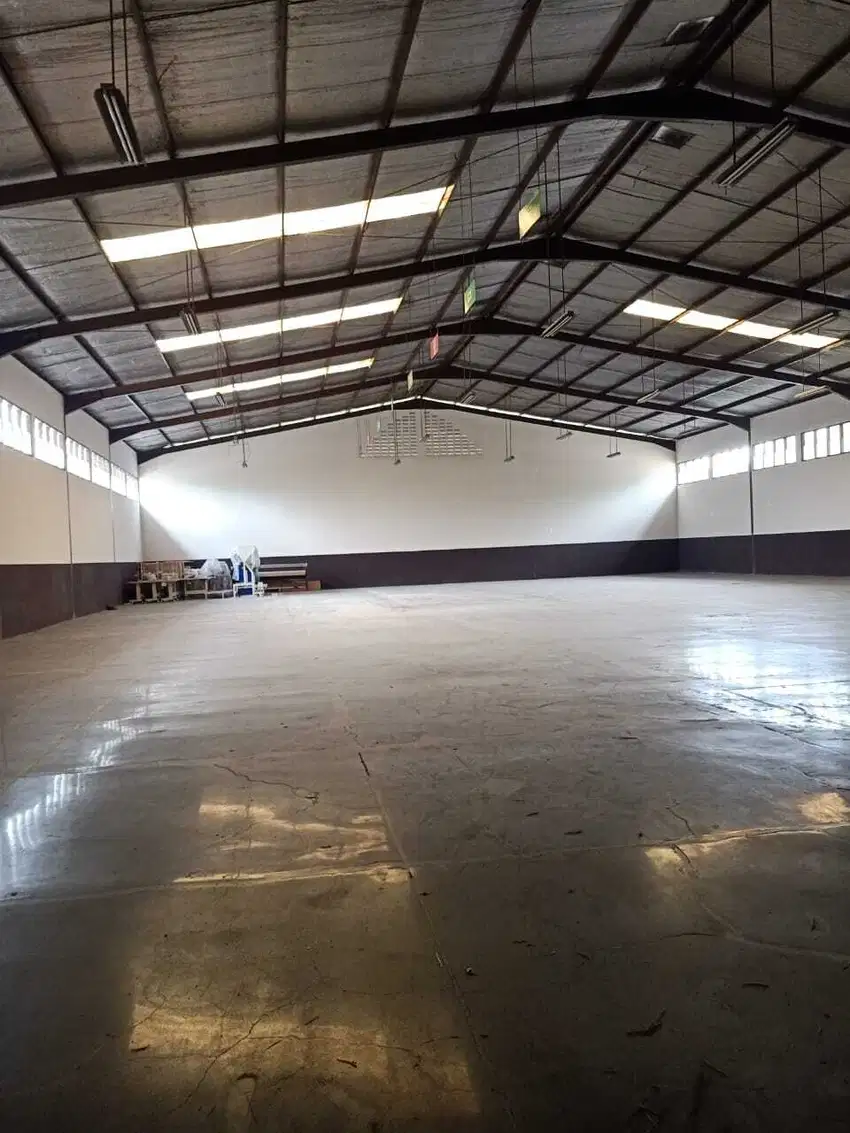 (SEWA) GUDANG/ RUANG USAHA CARINGIN, BANDUNG, LUAS & STRATEGIS (NEGO)