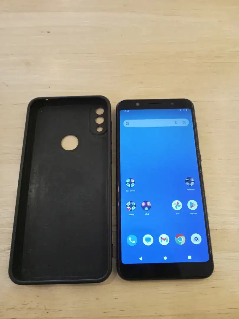 Asus Zenfone Max Pro M1 hitam 4/64 Garansi Resmi TAM