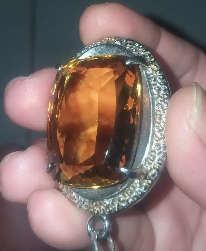 Liontin Kecubung Kuning (Citrine)