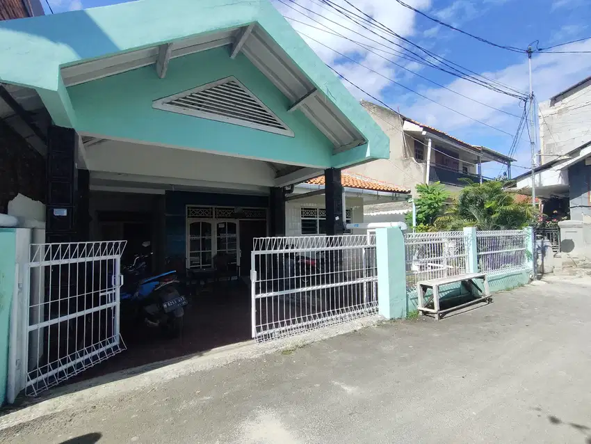 Rumah Layak huni Tanah Luas Harga Termurah di Ciputat Cocok buat Kosan