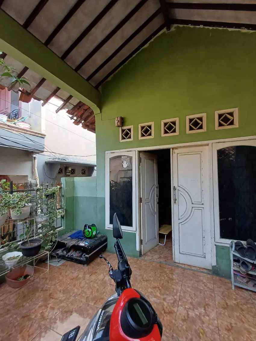 Rumah secondary di depok baru