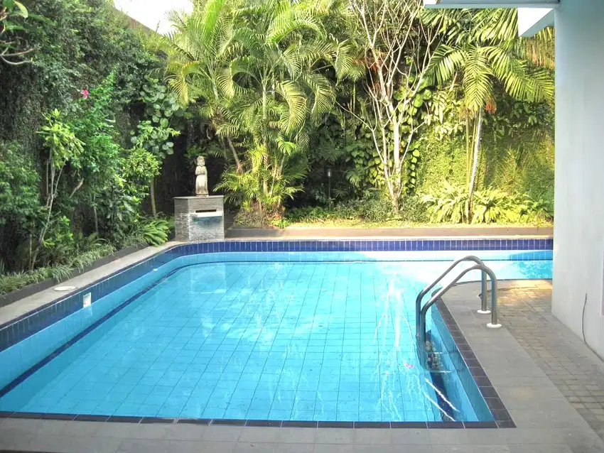 Rumah Bagus 2 lt siap huni Semi Furnished di Kenanga Jak Sel CL 536