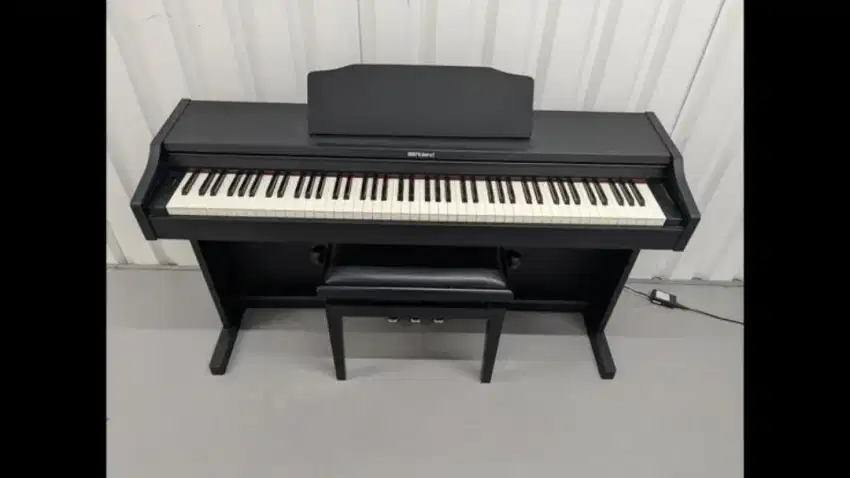 Piano Roland r102 bluetooht