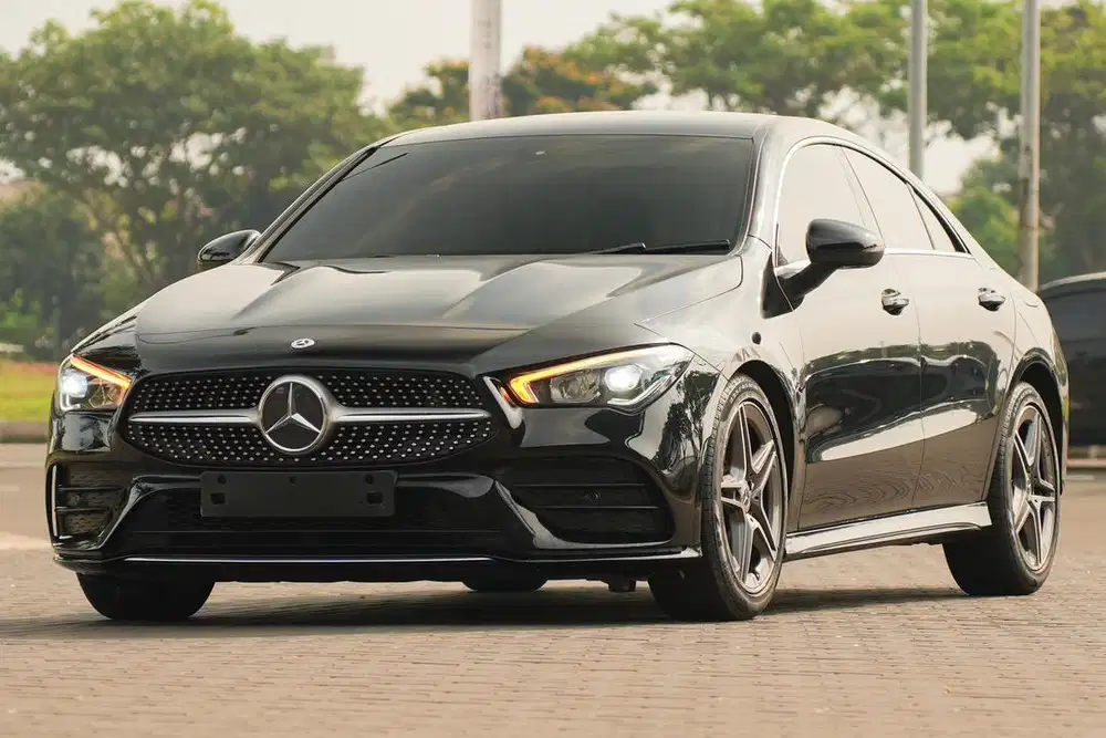 Decak Kagum! Mercedes Benz CLA200 AMG 2019 MBUX Black 320i c200 330i