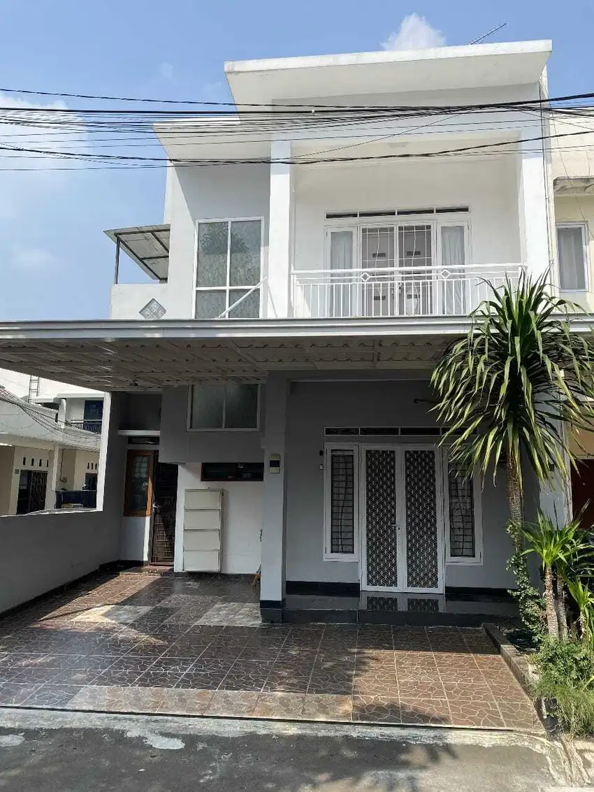 Rumah Full Furnish di Perum Mahakam Residence Dki Jakarta, Jaksel