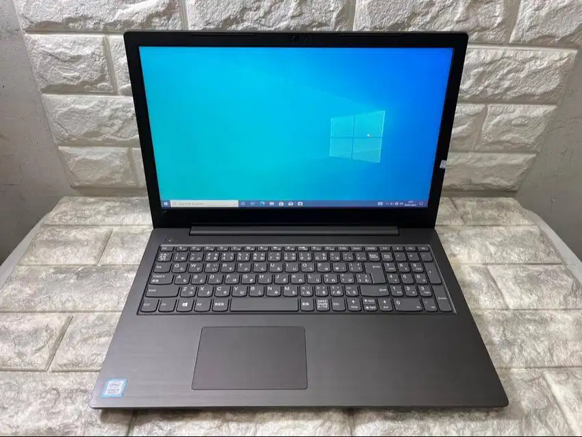Lenovo Laptop Ideapad V330-15IKB Core i3 Gen 8 RAM8GB-256GB D-WKJ