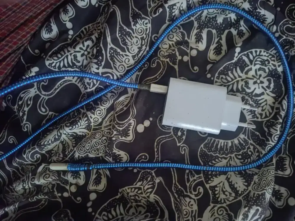 Carger Xiaomi 33 watt copotan poco x3 pro