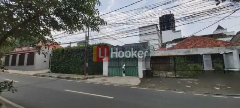 Rumah Bangunan Lama, Lokasi Tenang
