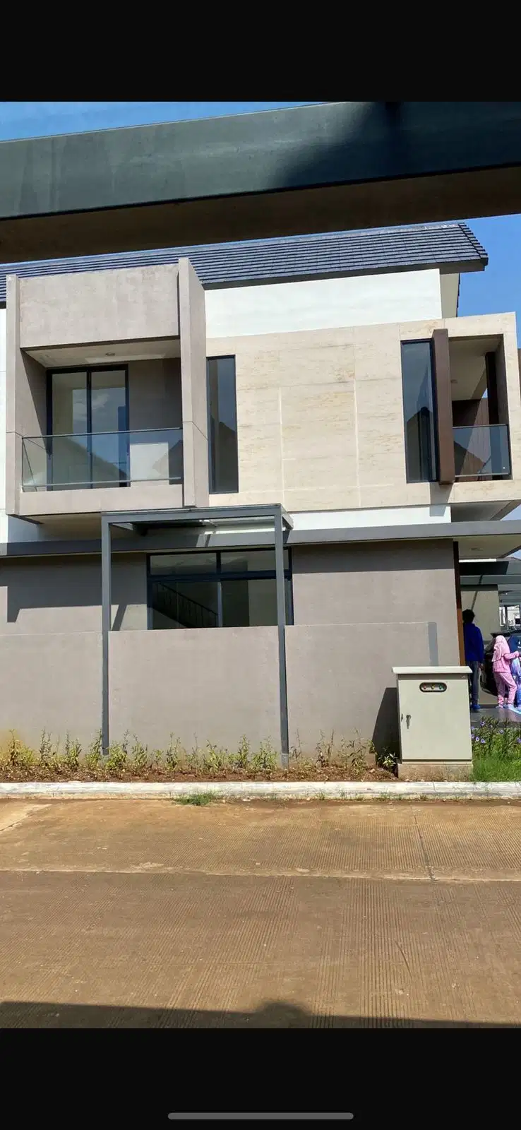Rumah Dijual/Disewakan di Podomoro Park Bandung Posisi Hook