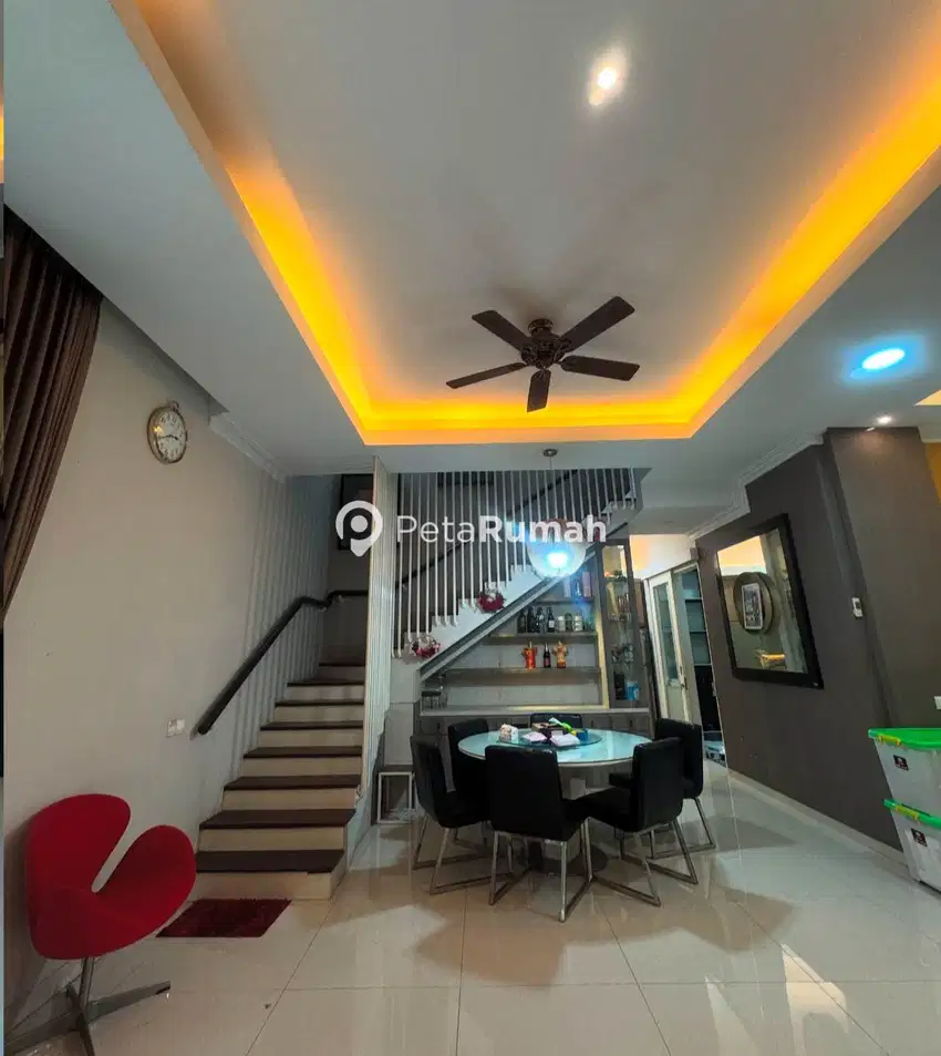 DIJUAL VILLA KOMPLEK CITRALAND GAMA CITY