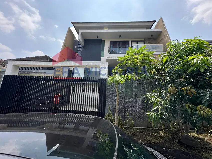 Rumah Terawat di Dieng Dekat UNMER, Cyber Mall Cocok untuk Keluarga