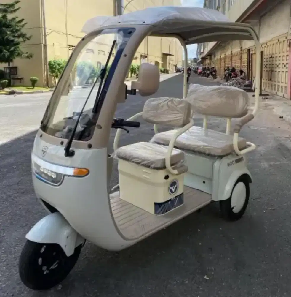 Sepeda Listrik Roda tiga Moo G25 garansi Dinamo n free service 2bln