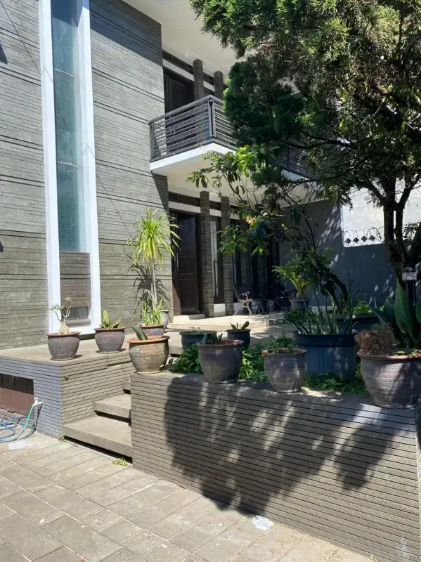 2 Rumah Terawat siap Huni di Batununggal