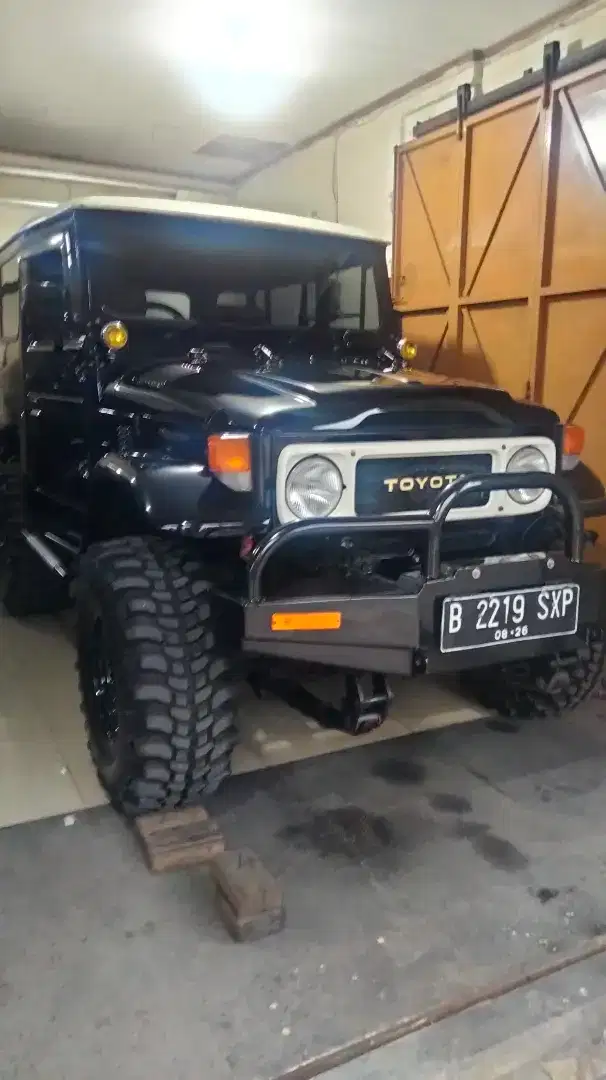 Toyota hardtop bensin thn 80 4x4