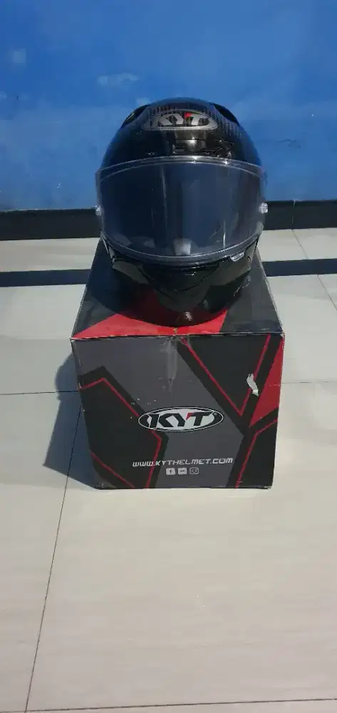 Helm full face KYT NX RACE CARBON