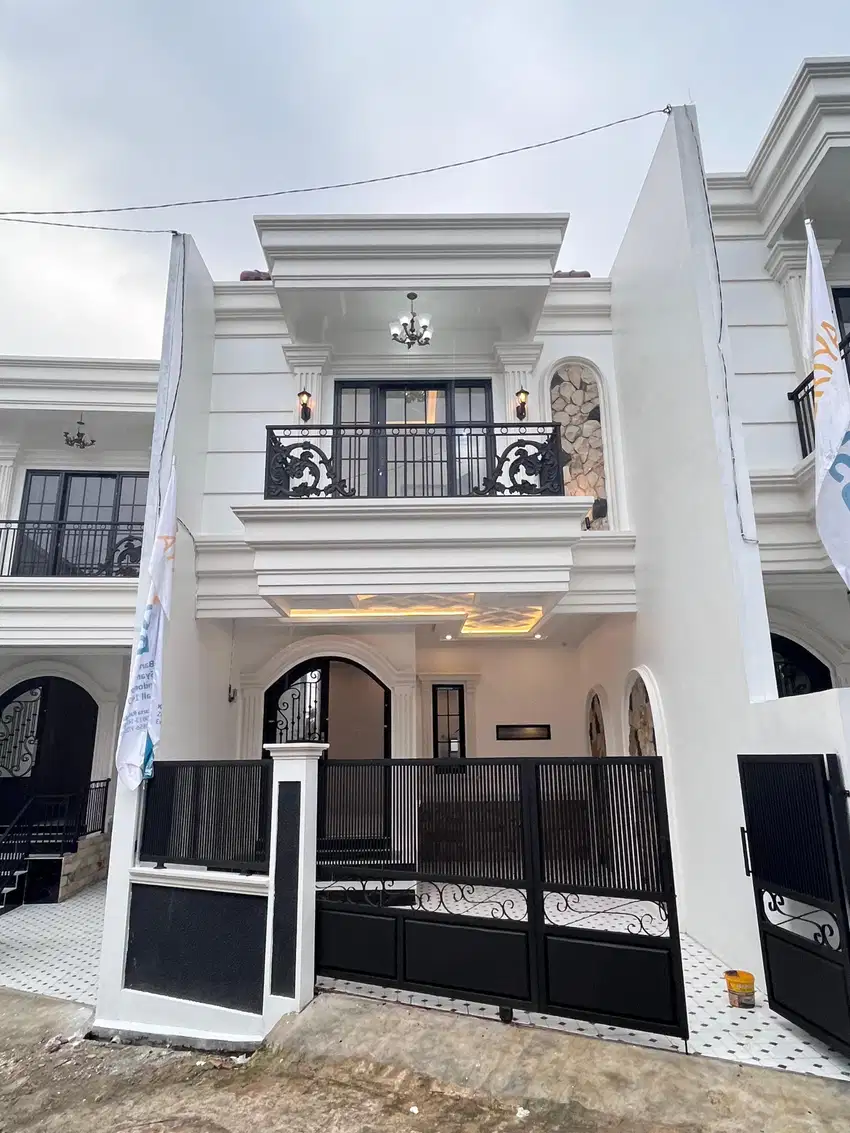 RUMAH MEWAH MODEL CLASSIC DI DEPOK