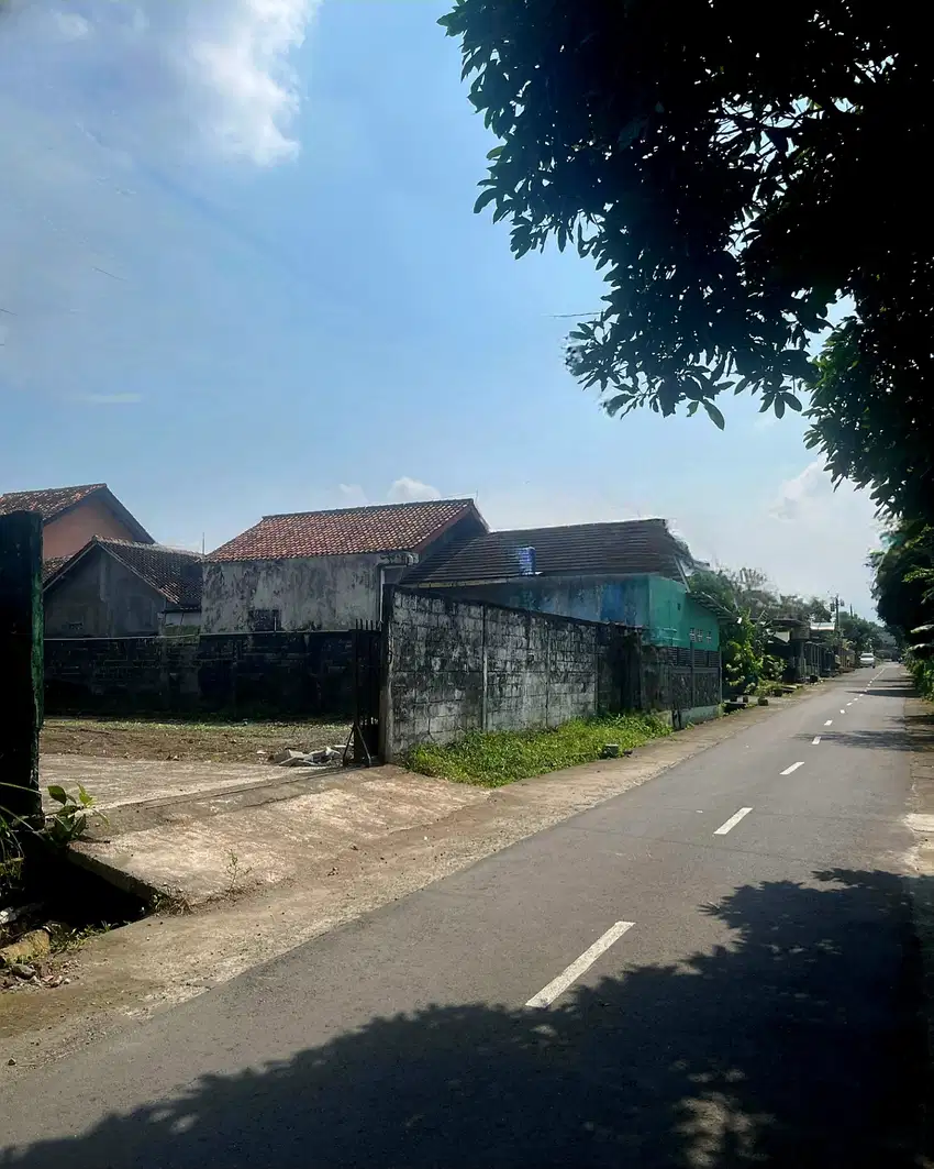 Tanah Dekat Hotel HYATT, Harga Terbaik, Siap Akad
