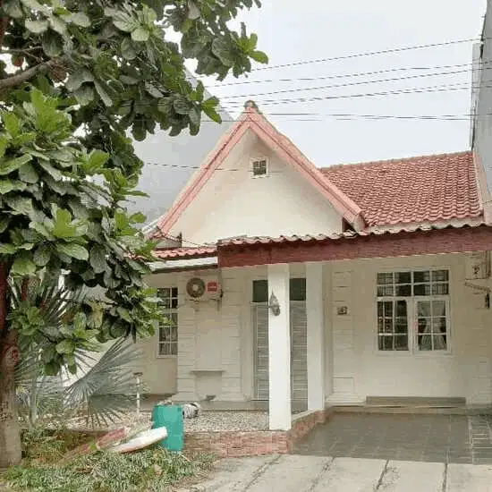 Rumah Bagus Di Cluster Beverli Lippo Cikarang Dekat Dengan Sekolahan