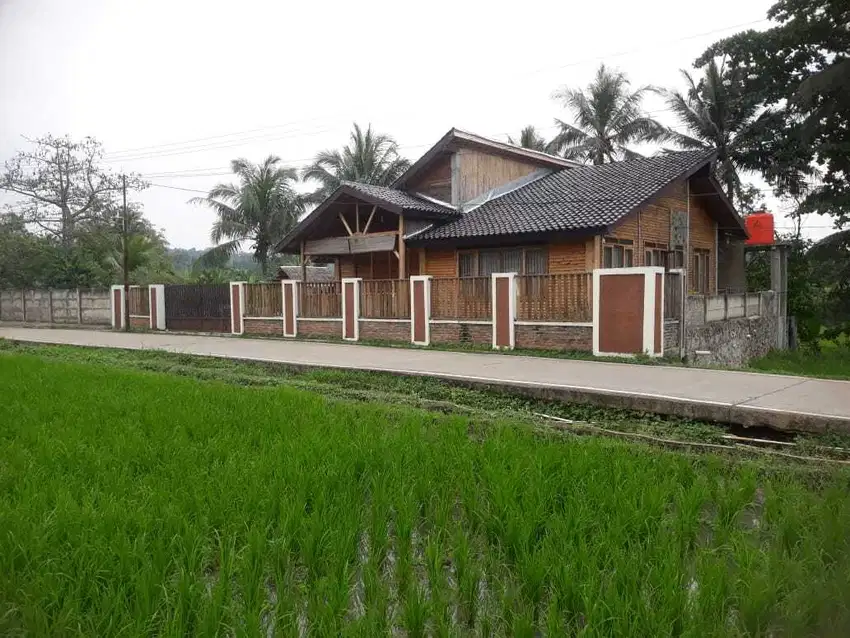 Dijual Rumah Villa Kayu Di Baros Serang