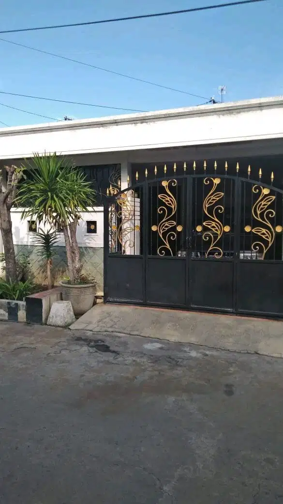 DIJUAL RUMAH BABATAN PANTAI TIMUR SURABAYA RON.A007