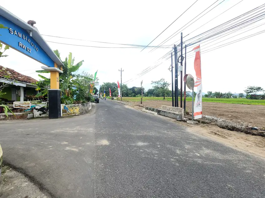 Tanah Bonus Mangku Jalan Aspal Sambiroto, Selangkah ke Tol Kalasan