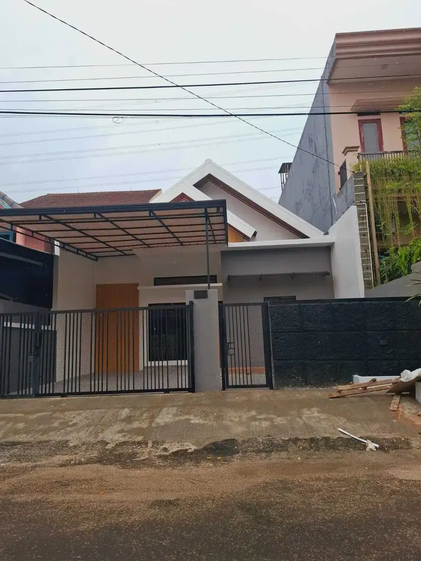DiJual rumah murah siap huni dii Taman Harapan Baru Bekasi