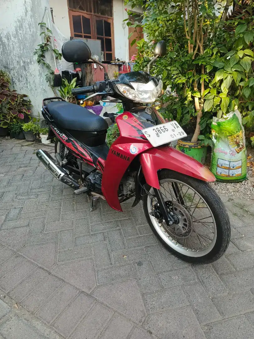 UD ENY MOTOR- YAMAHA VEGA R MERAH 2009