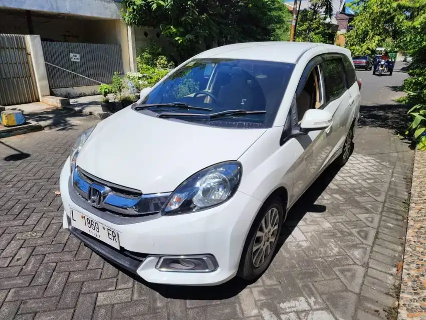 HONDA MOBILIO 1.5 E PRESTIGE MATIC 2015 PUTIH SURABAYA