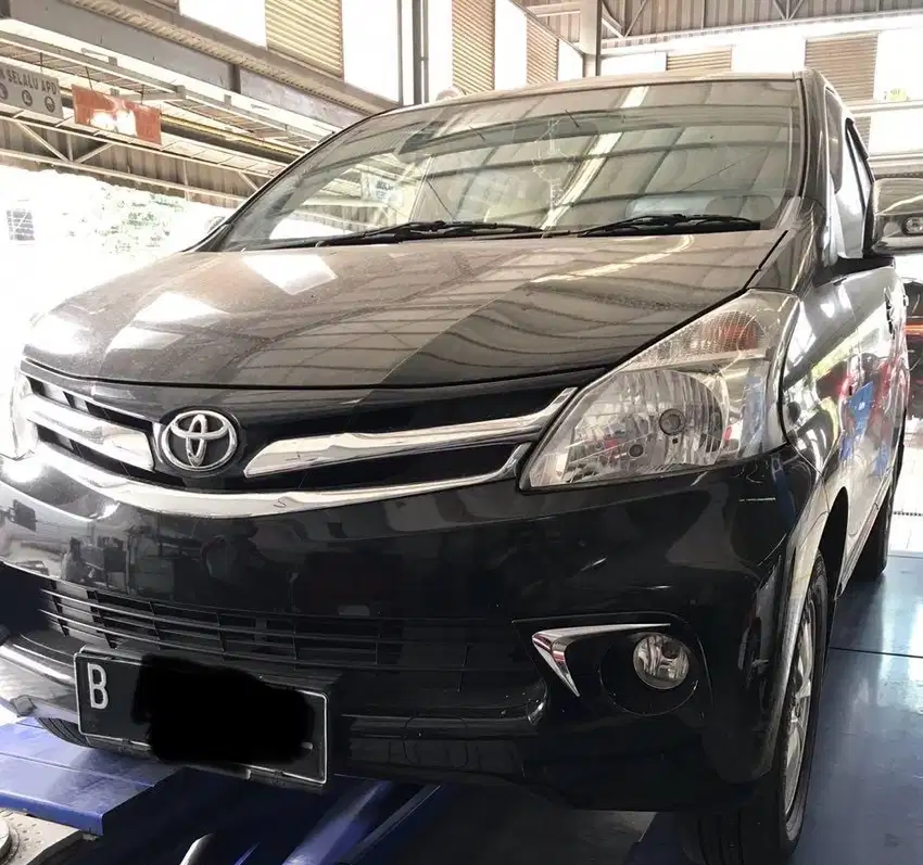 Toyota Avanza 2012 Bensin