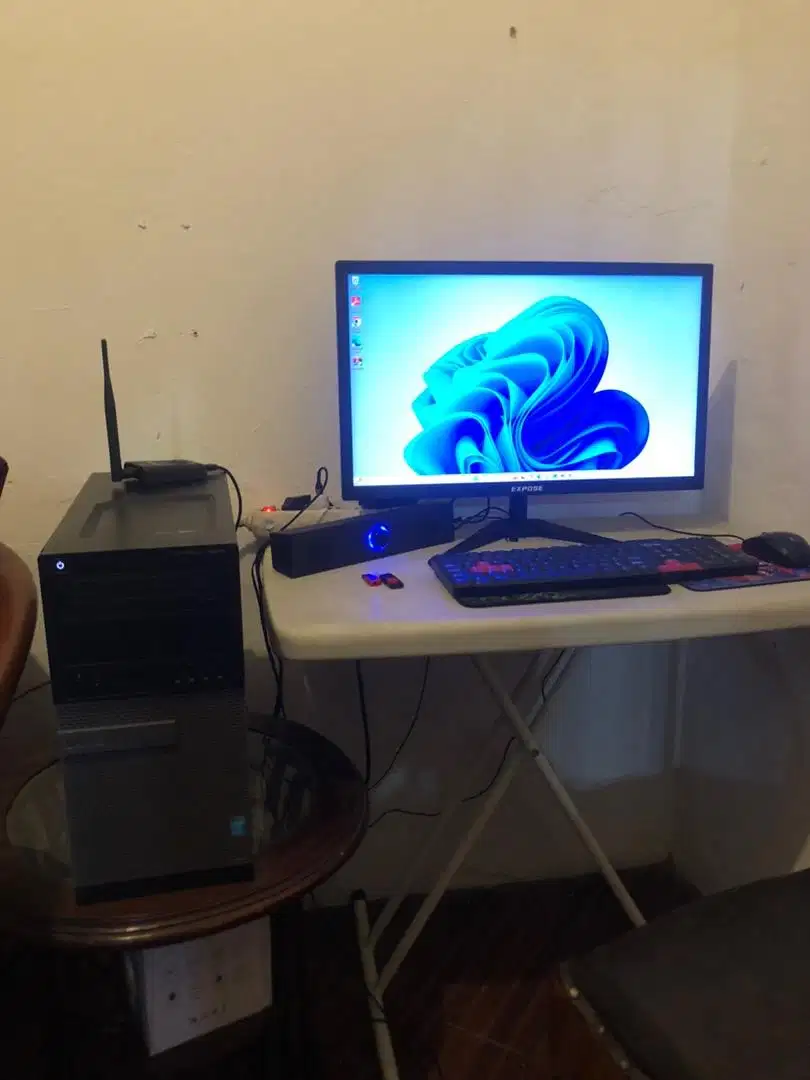 Komputer pc fullset Win11 murah i5 mon 24 inch baru
