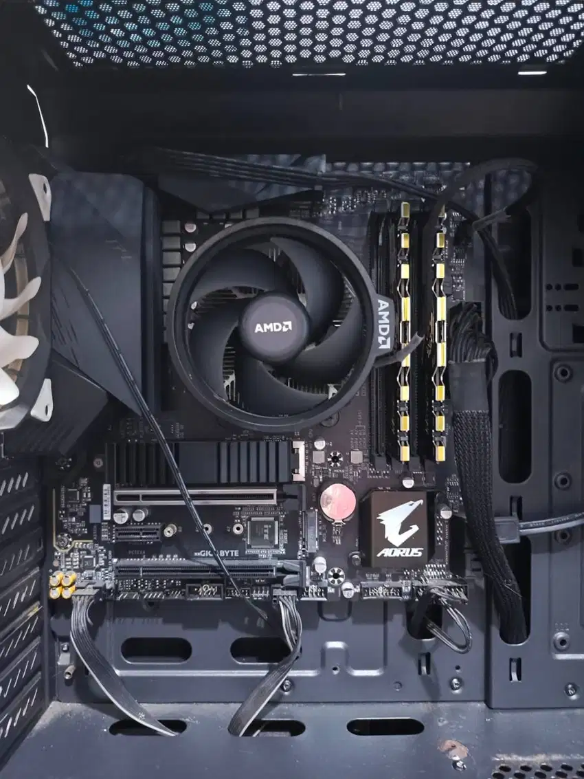 PC Komputer AMD Ryzen 5 5600G Tanpa Casing dan SSD