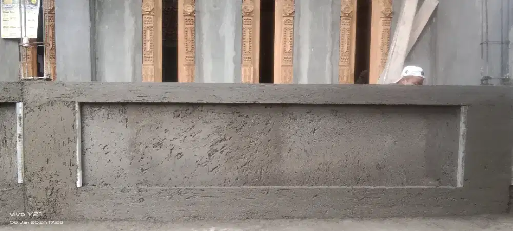 Tukang bangunan borongan/ harian