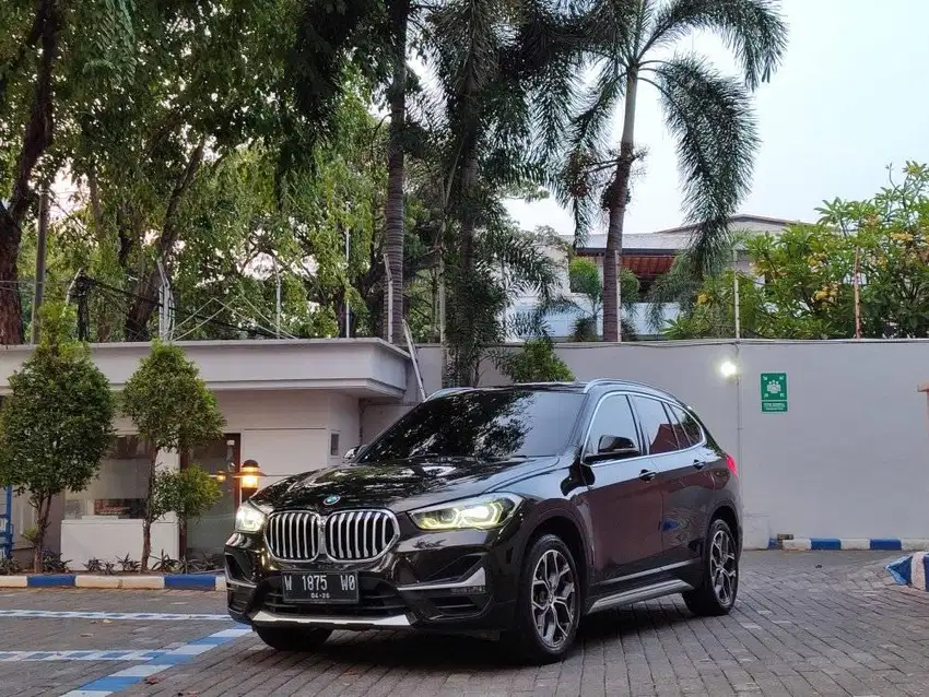 BMW X1 x line 2021 pmk tangan pertama pcd crv