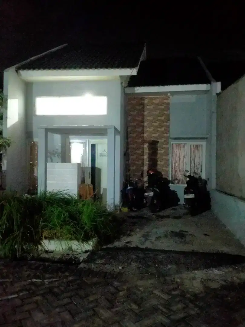 Rumah Alana Hills Regency