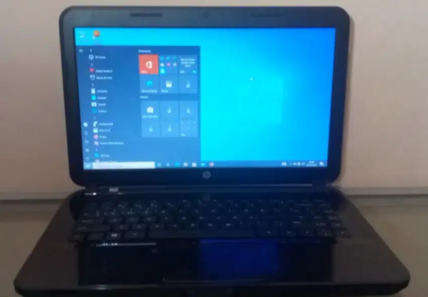 Laptop HP Ram 8GB sudah SSD no Minus