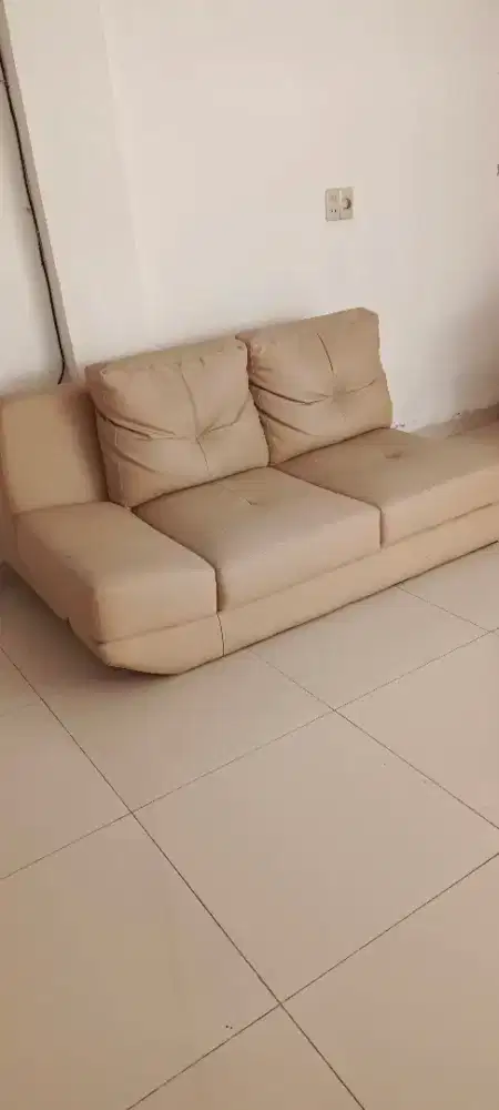 Sofa bekas 2 seater