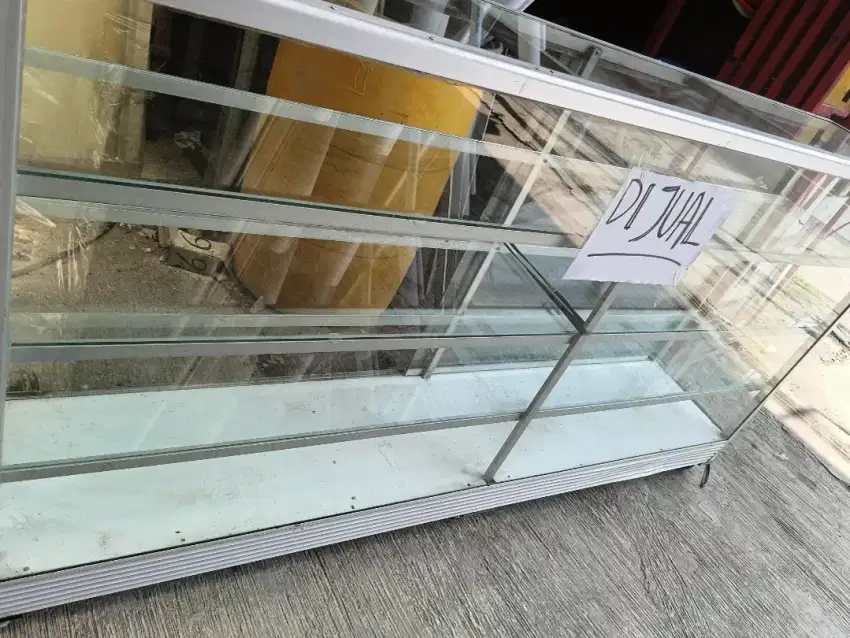 Lemari etelasi lebar 2mtr