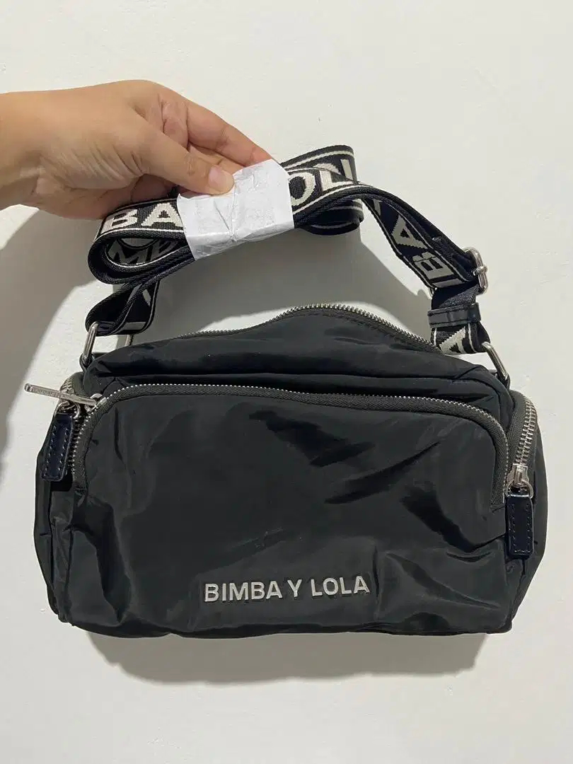 Bimba Y lola Pocket Nylon Strap Black White